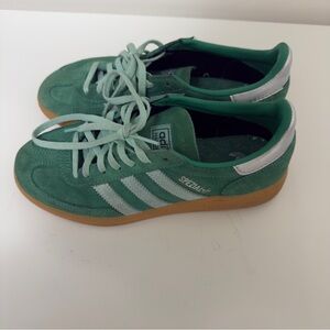 Size 6 Adidas Originals Green Spezial Sneakers